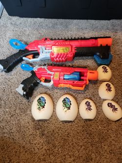 X-Shot Dino Attack Blaster Set with Egg Targets