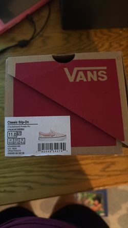 11Y Shoes (Pink & White)