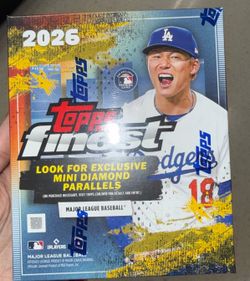 🔥 NEW 2026 Topps Finest Baseball Mega Box – Factory Sealed 🔥