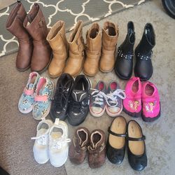 🔥 $5 Each Kids Shoes Boots Sneakers Dress Shoes Children Clothes Toddler Youth Mixed Lot 👀

Condition: Good used condition. Normal wear from use. Pl