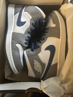 Jordan Shoes GREAT Christmas 🎄 Gift 🎁 