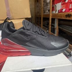 Nk Air Max 270 Bk /red Size 9.5 Men