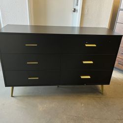 Dresser for Bedroom, 6 Drawer Wood Double Dresser with Gold Handles, Modern Chest of Organizer Storage Drawers for Living Room, Hallway, Entryway,Blac