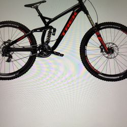 BEAUTIFUL  TREK SESSIONS  OFF ROAD RACING  BIKE.