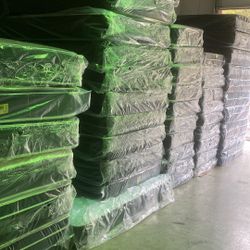 King Pillowtop Set New In Plastic Free Delivery In Atlanta 
