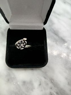 Ladies Sterling Silver Ring