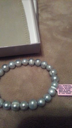 Grey Culture Freshwater Pearl Bracelet