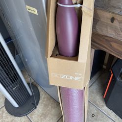Excellent Condition Yoga Mat And Cup
