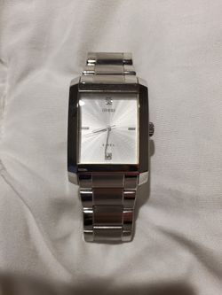 GUESS STAINLESS STEEL WATCH