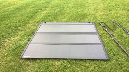 Tonneau Cover F150 5.7 Bed