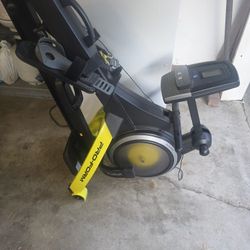 Pro-form Rowing Machine. 