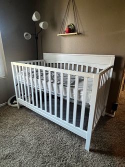 Baby crib