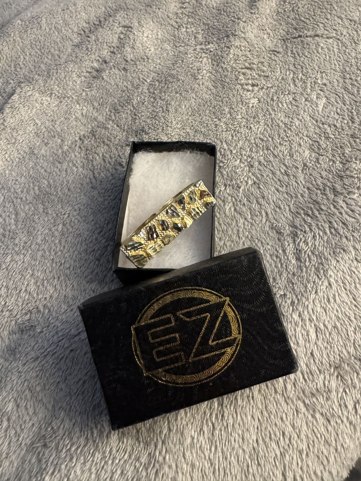 10K Gold 2 Finger Nugget Ring