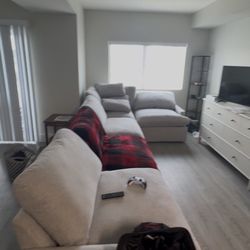 Freshly Cleaned Jolene Reclining 5 Piece Couch From Living Spaces