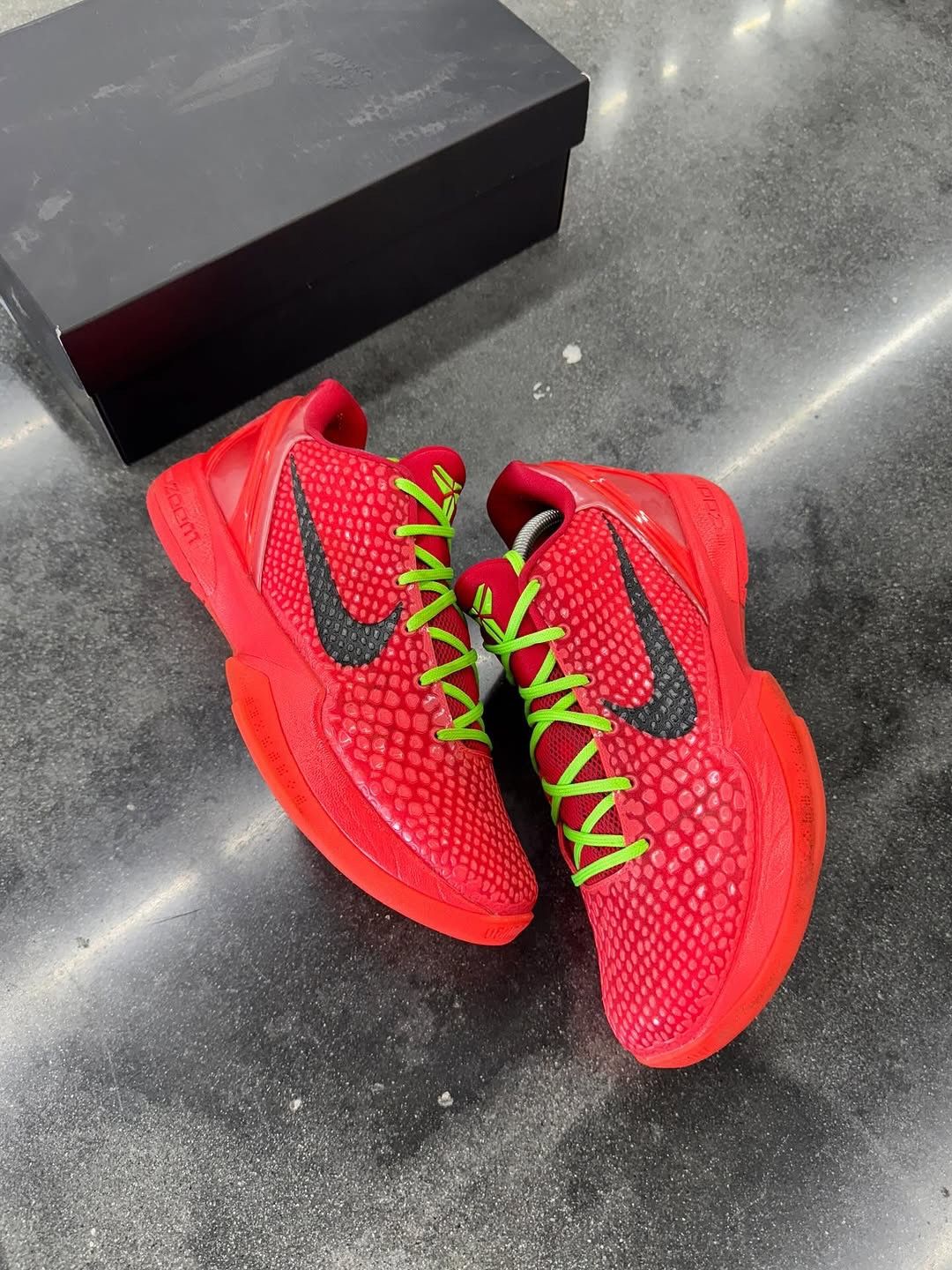 Nike Kobe 6 Protro Reverse Grinch - Size 12