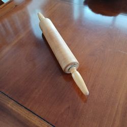 Vintage Foley Maple Wood Rolling Pin