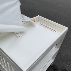 Changing table