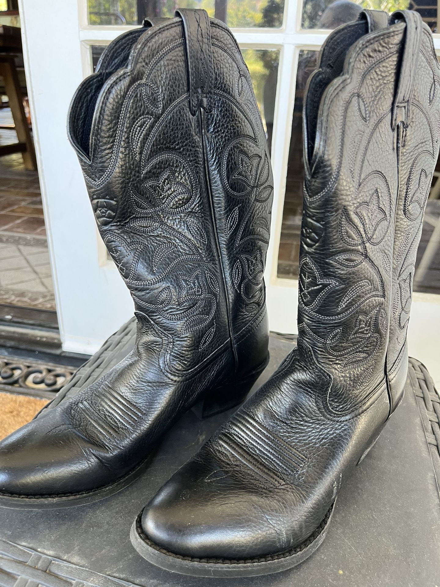 Women’s Black Western Boots