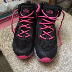 Girls The North Face boots