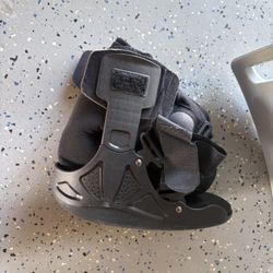Walking Boot