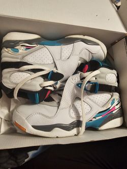 Jordan 8 Retro