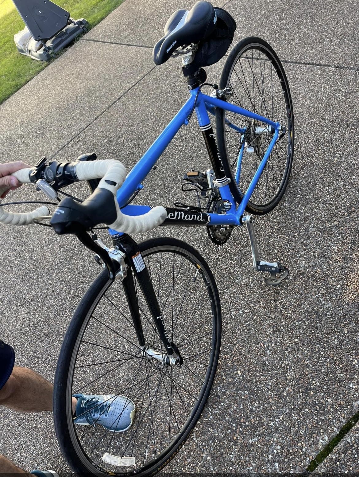 Lemons Women’s Road Bike