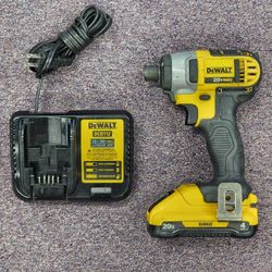 Dewalt 1/4" Impact Driver with 20V Battery & Charger 