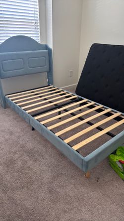 Toddler Bed Frame and Mattress