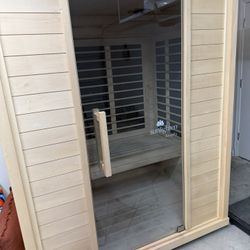 Sunlighten Amplify Sauna