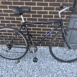 Aluminum Trek Hybrid Mountain Bike