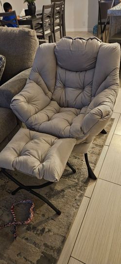 Lazy Chair With Ottoman