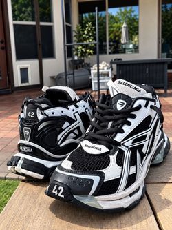 Balenciaga Runner Sneakers Black White Size 42