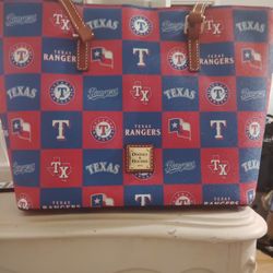 Dooney and Bourke purse