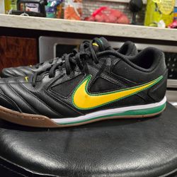 New Nike Gato Brasil