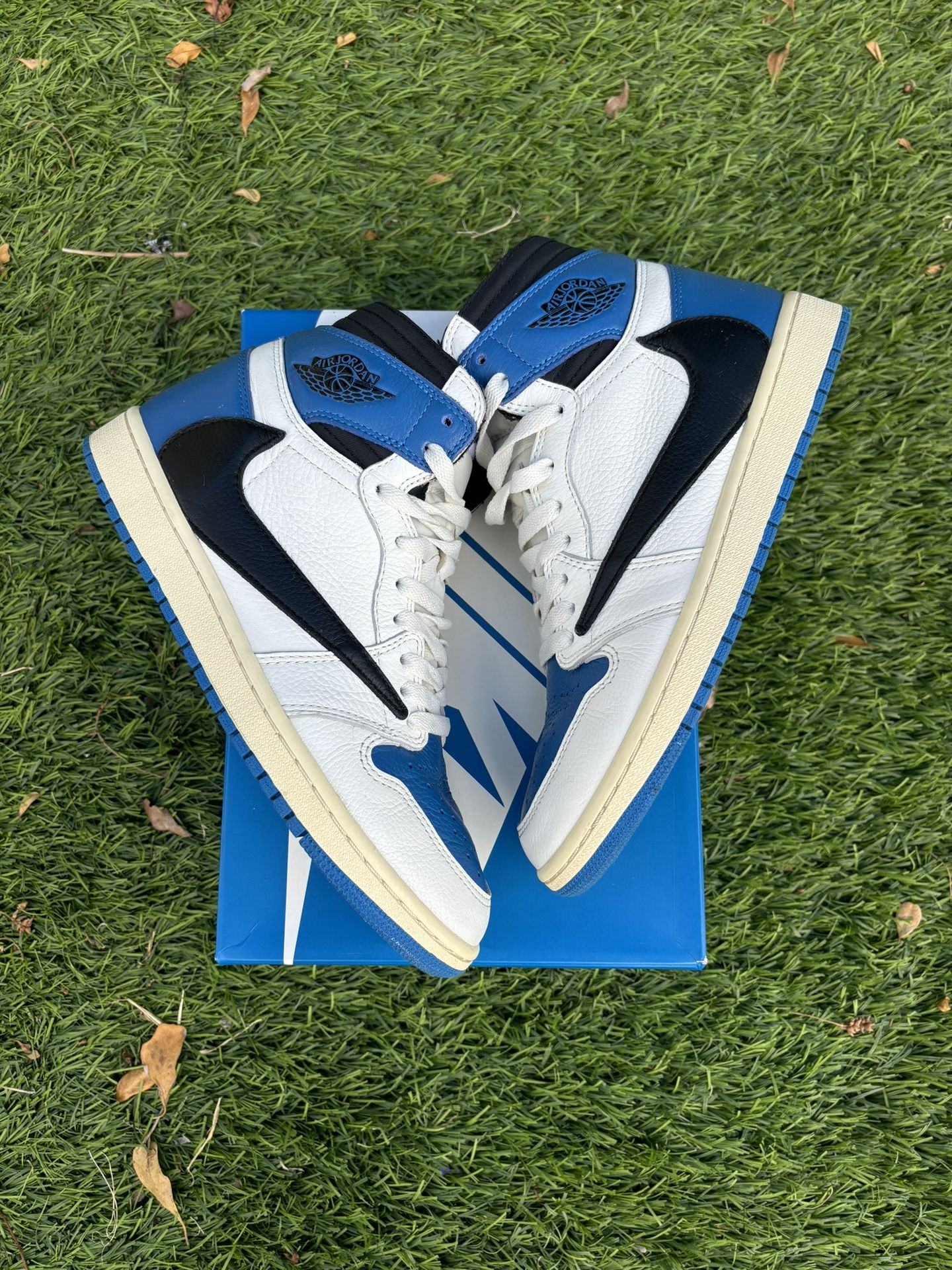 Travis Scott Air Jordan 1 X Fragment