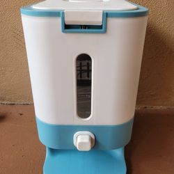 Food Storage Container. 