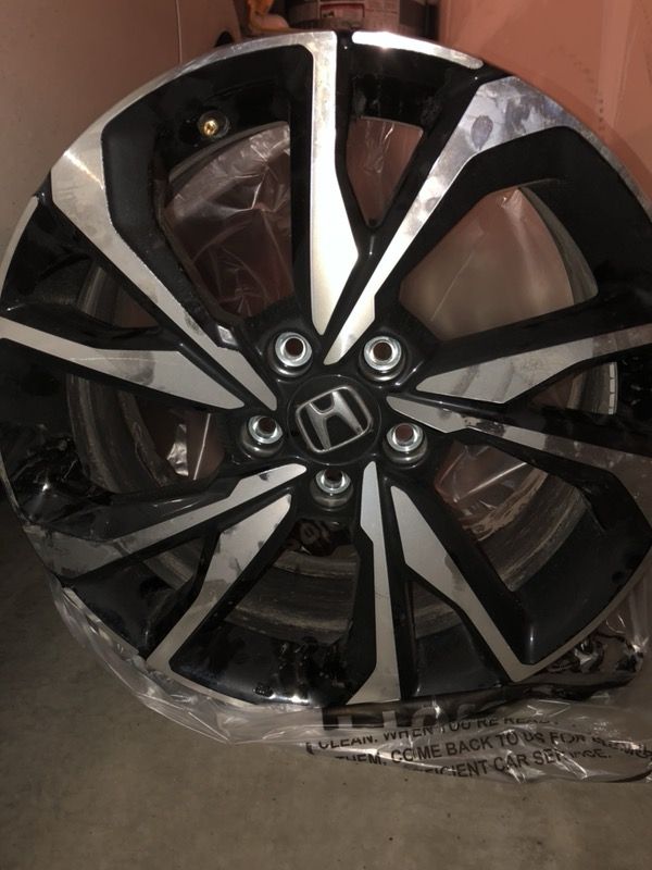 18’ OEM original 2018 Honda Civic SI Wheels set