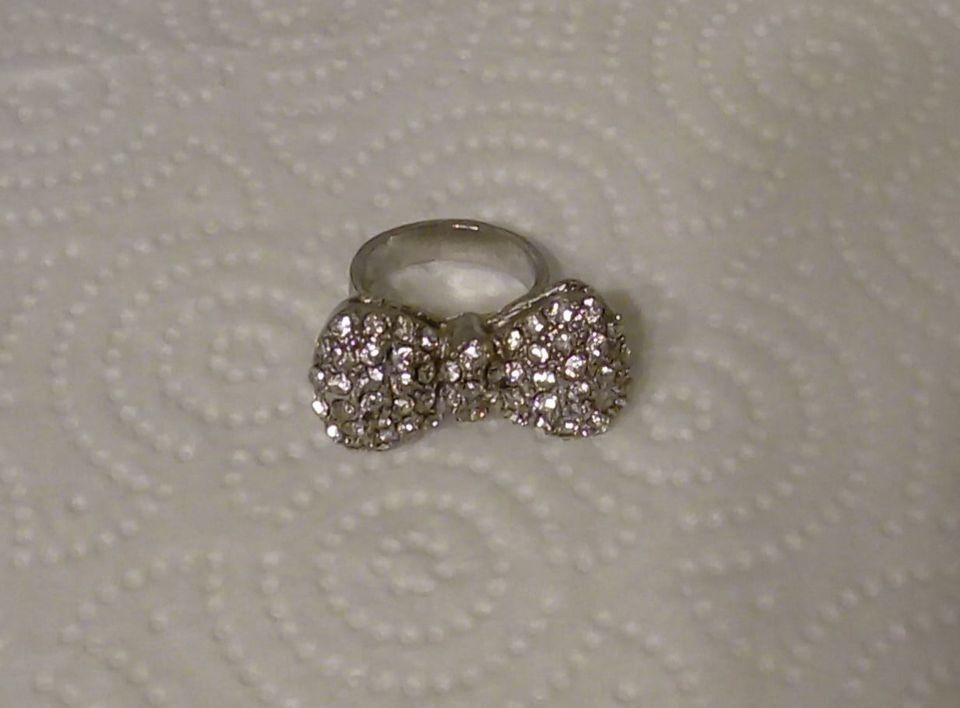 Beautiful Bow Ring Shiny Rhinestones for Pinky, Kid or Collect!