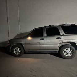 2002 Chevy Tahoe