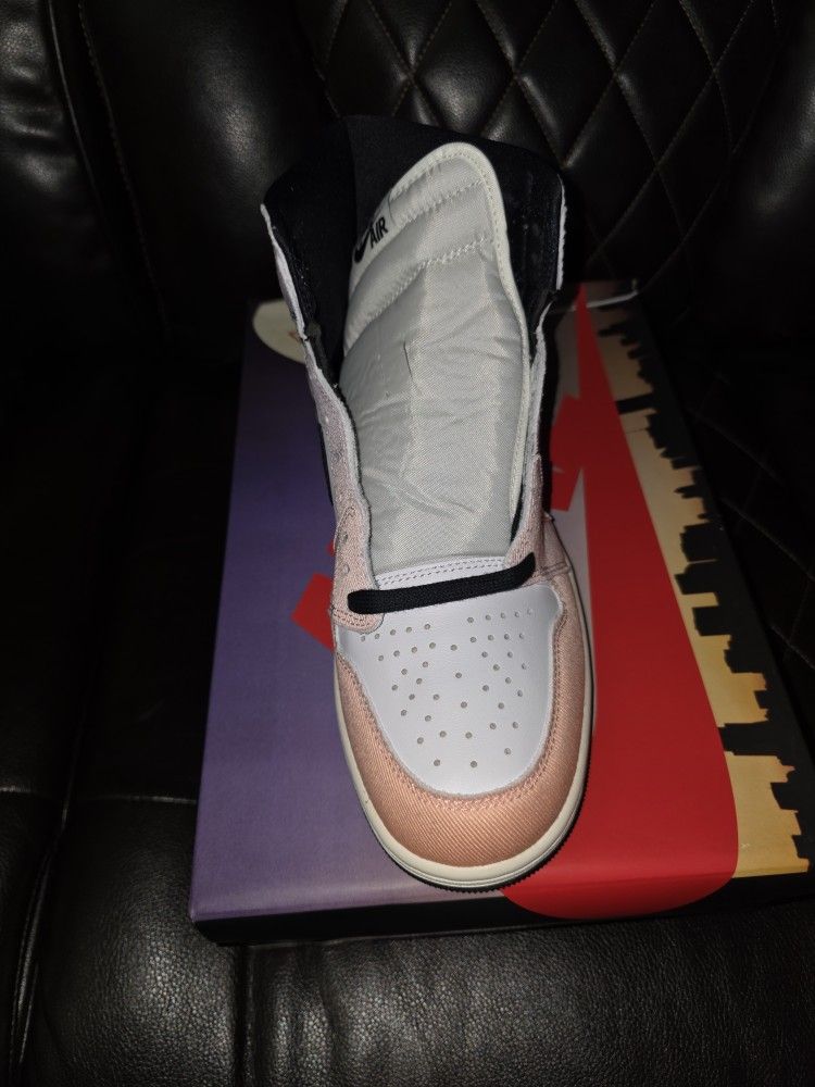 Air Jordan 1 Retro High OG "Skyline"