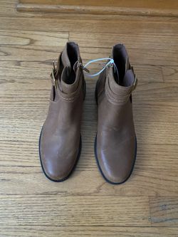 New Clark’s Bootie 