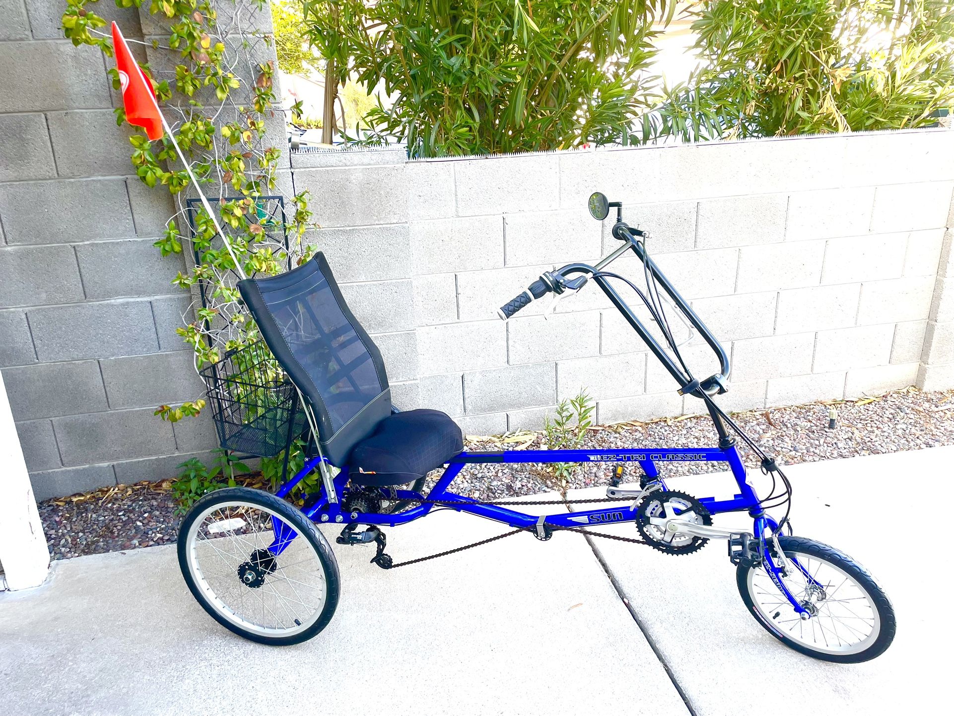 Ez-Trike Classic/ Like New!!