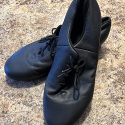 Bloch Tap Shoes (black )