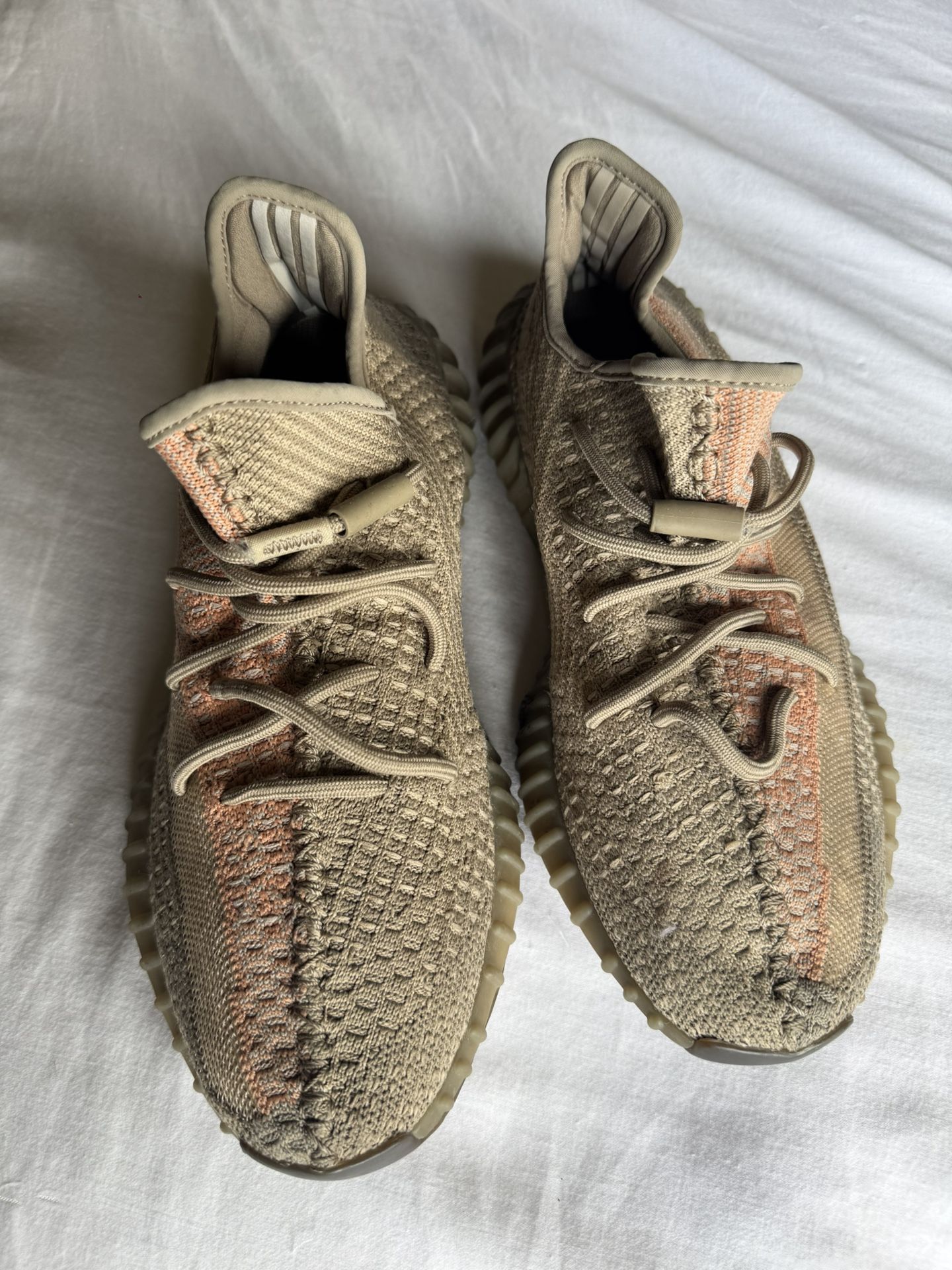 YEEZY BOOST 350 V2 "Sand Taupe"
