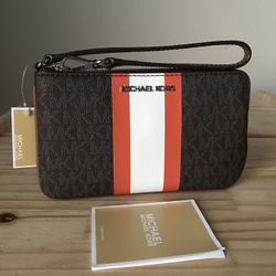 Michael Kors Wristlet
