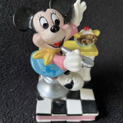 Minnie Mouse Porcelain Figure