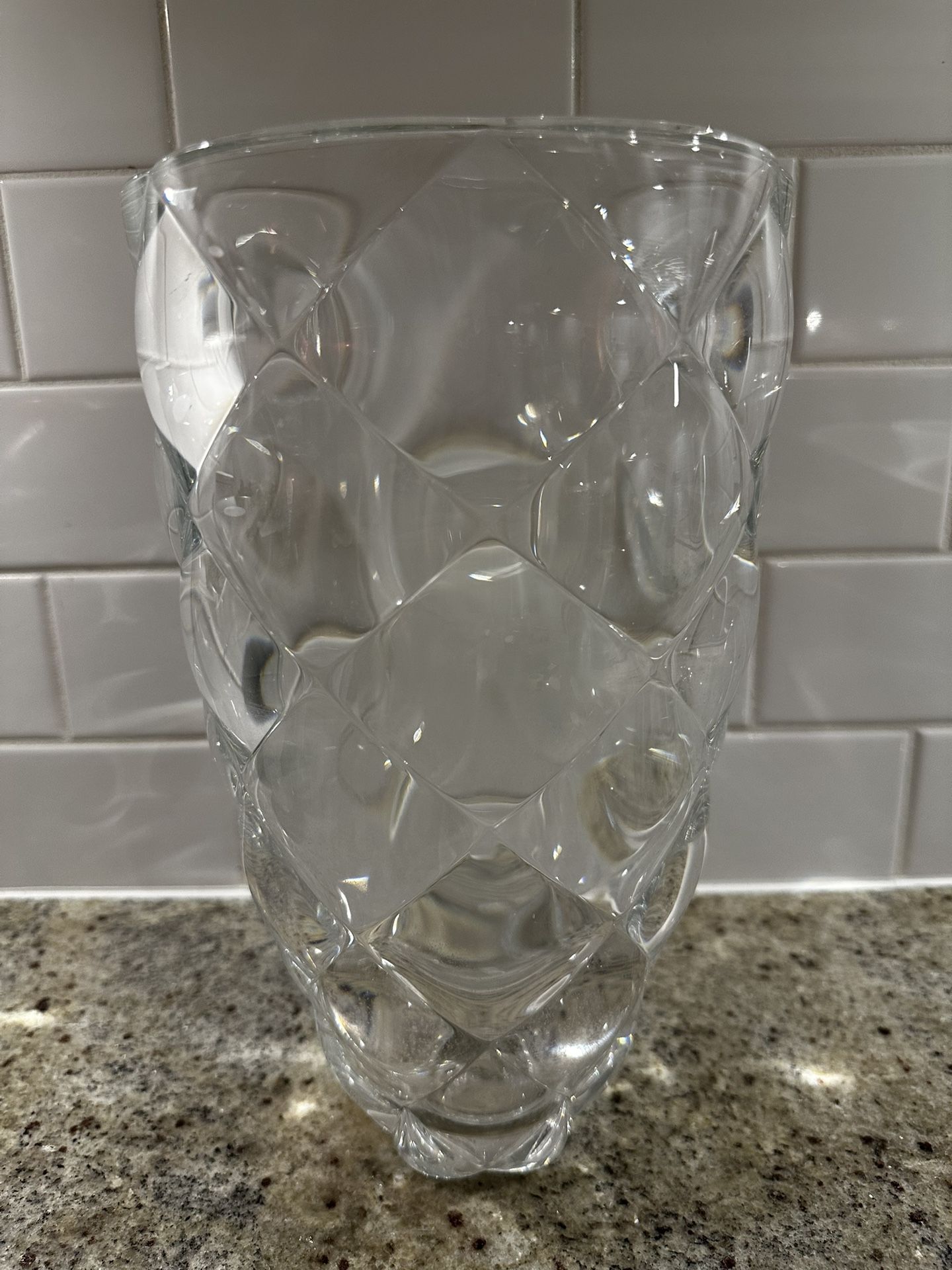 Mid-Century Modern Type Lead-Free Crystal Quartz Glass Vase