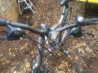globe en14764 bike