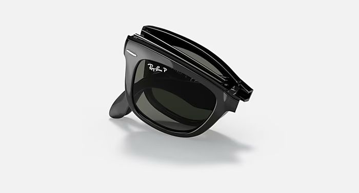 Ray Ban Folding Wayfarer RB4105 Black/Polarized Sunglasses