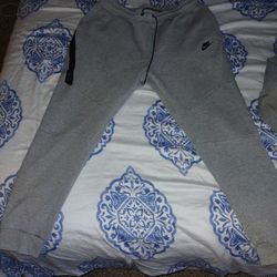 Nike Tech Fleece Sweatpants Heather Grey XL